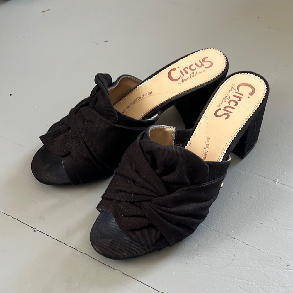 Circus by Sam Edelman Black Mules with Knot Detail